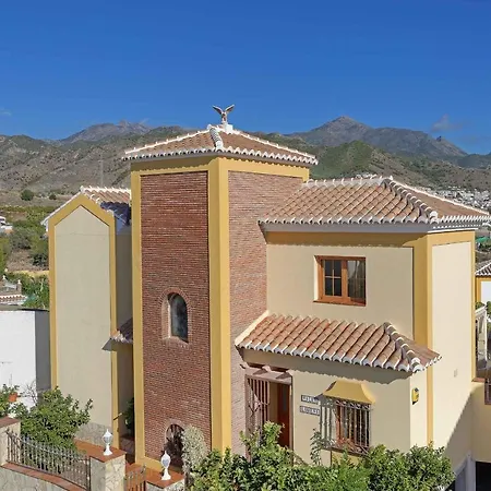 Villa Lorena *